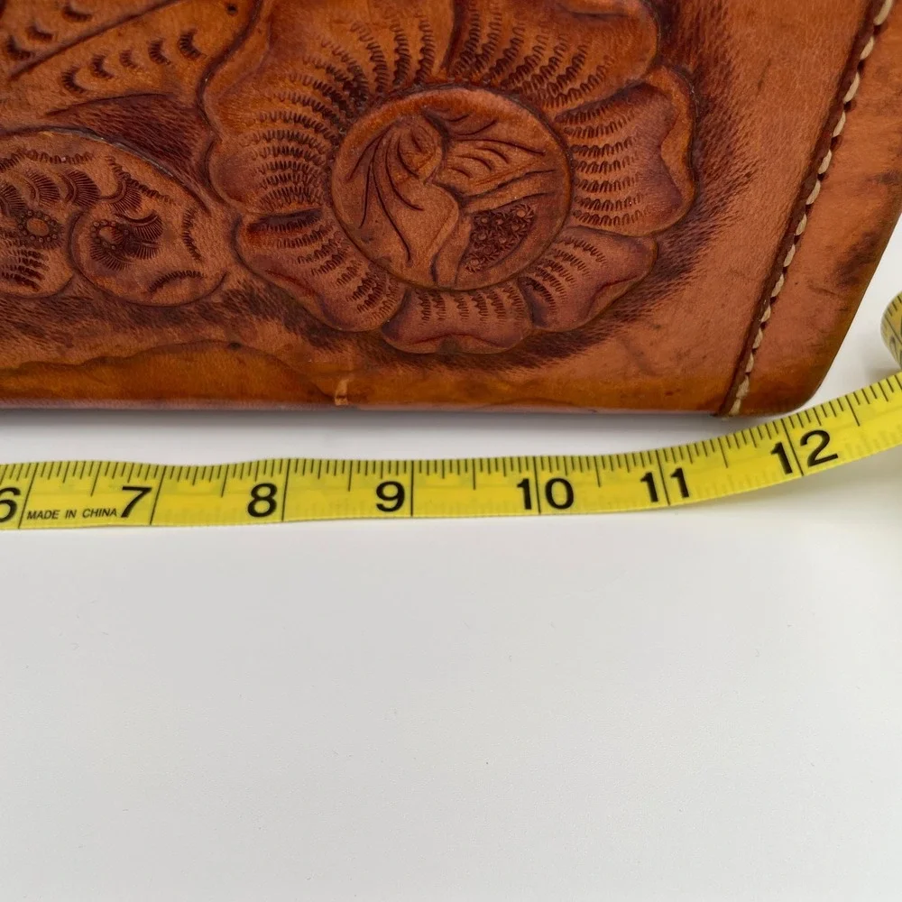 Artmex Tooled Leather Womens Vintage Train Case Vanity Jewelry Box READ